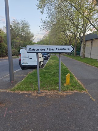 Panneau Maison des Fêtes Familiales